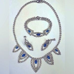 Vintage 1940’s Rhinestone Necklace, Bracelet and Earrings set